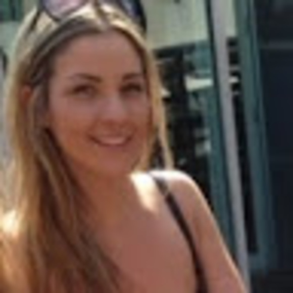 Meet your Posher, Christine - Picture 1 of 1